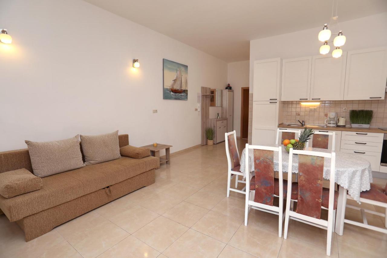 Vila Kuzmanic Trogir Exterior foto