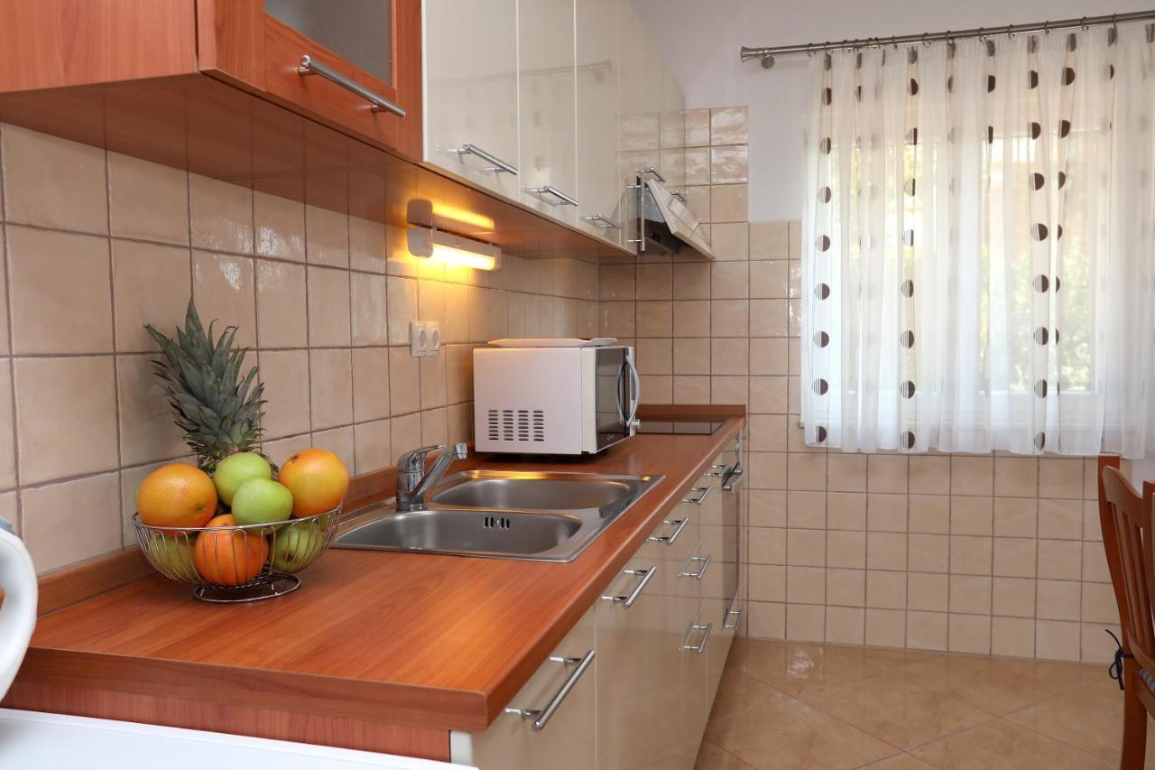 Vila Kuzmanic Trogir Exterior foto